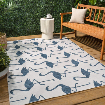Liana Casual Coastal Flamingos Two-tone Indoor/Outdoor Area Rug